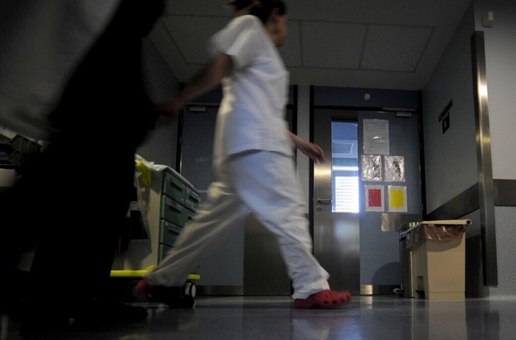 Utentes do Porto exigem retoma de todas as consultas presenciais nos centros de saúde