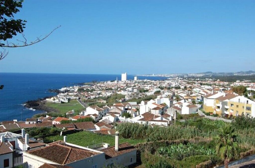 Nível de risco aumenta em Ponta Delgada e diminui na Lagoa