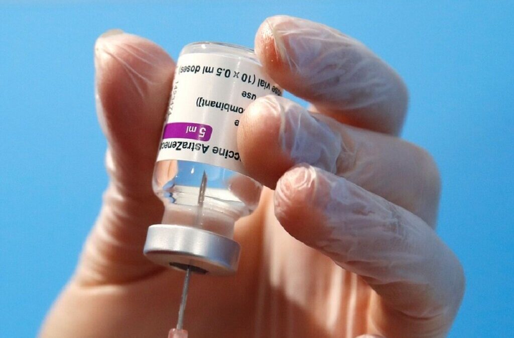 Regulador da UE diz não existirem provas para evitar uso da vacina da AstraZeneca