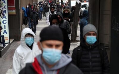 Mais de 90% da população chilena voltou hoje a confinar-se