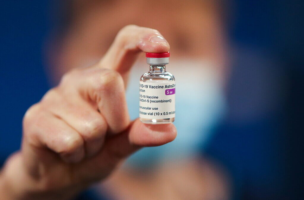 Vacinação da AstraZeneca retoma nos Açores com algumas recusas