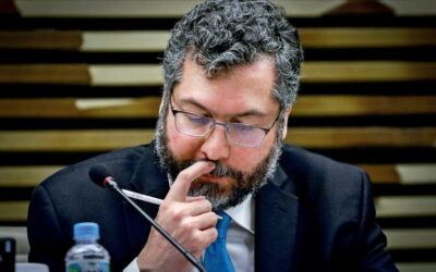 Brasil “abriu caminho” para parceria com Israel nos testes de spray nasal