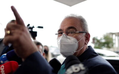 Ministro brasileiro nega eficácia de fármacos defendidos por Bolsonaro para tratamento da Covid-19