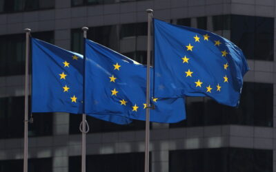 Comissão Europeia prolonga mecanismo de controlo de exportação de vacinas