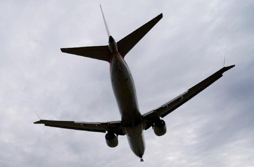 Governo mantém até fim do mês restrições a voos e cruzeiros com exceções