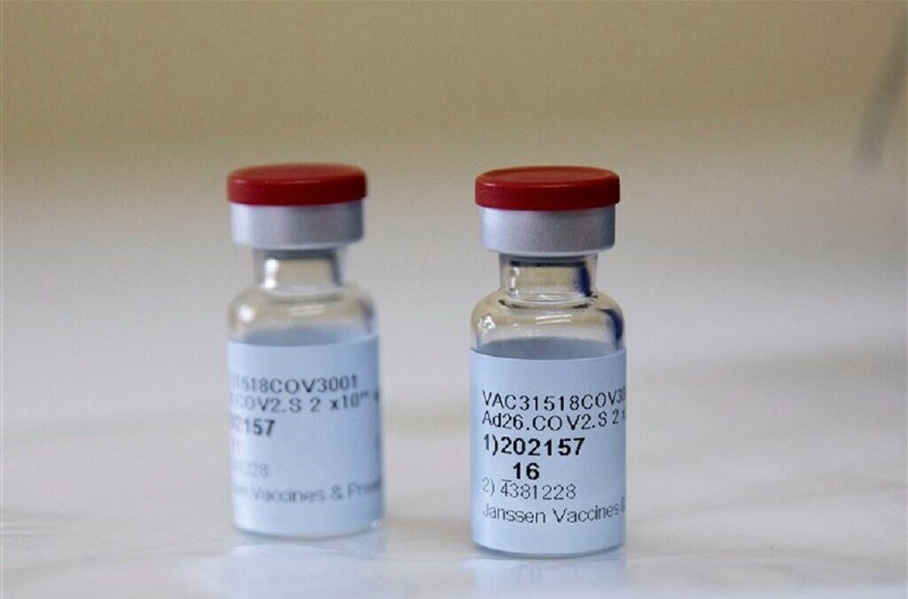 EUA limitam uso da vacina Johnson & Johnson devido a coágulos sanguíneos