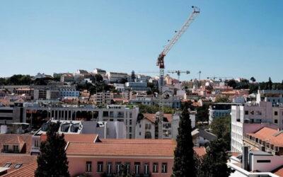 Famílias com moratória privada retomam a partir de hoje pagamento de crédito da casa