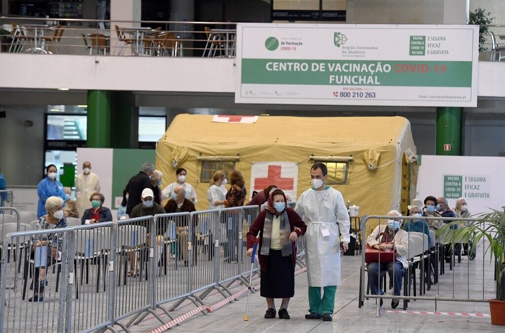 Madeira já administrou mais de 81 mil vacinas desde dezembro