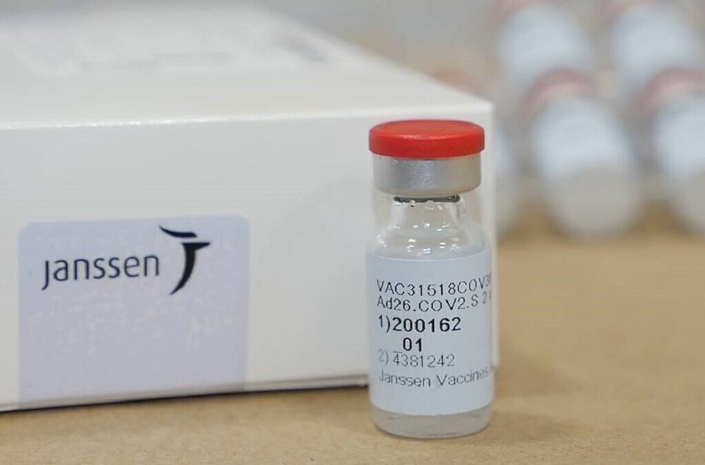 Vacina da Janssen vai ser administrada a homens abaixo dos 50 anos