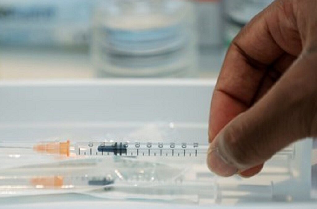 Primeiras 650 mil novas vacinas já chegaram a Portugal