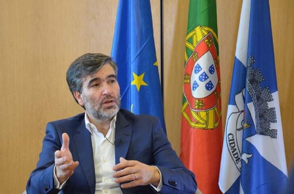 Chaves teme que confinamento na Galiza atrase recuperação económica
