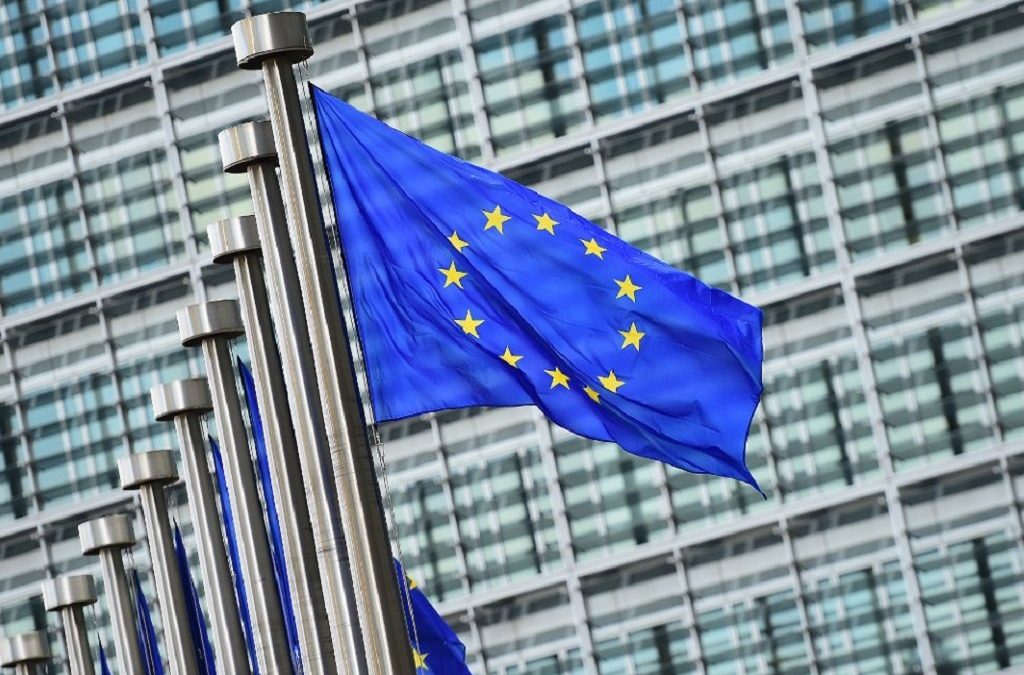 UE adota decisão que permite adesão a tratado internacional sobre pandemias