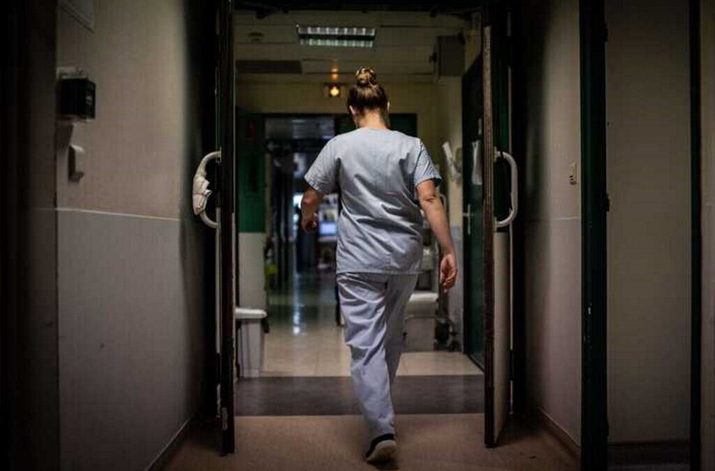 Enfermeiros do setor privado exigem 35 horas semanais e aumento salarial de 10%