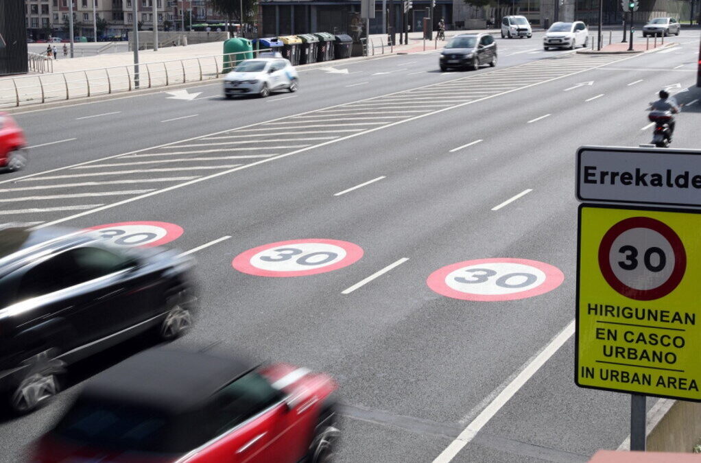 Proibido circular a mais de 30 km/hora em 70% das vias urbanas espanholas