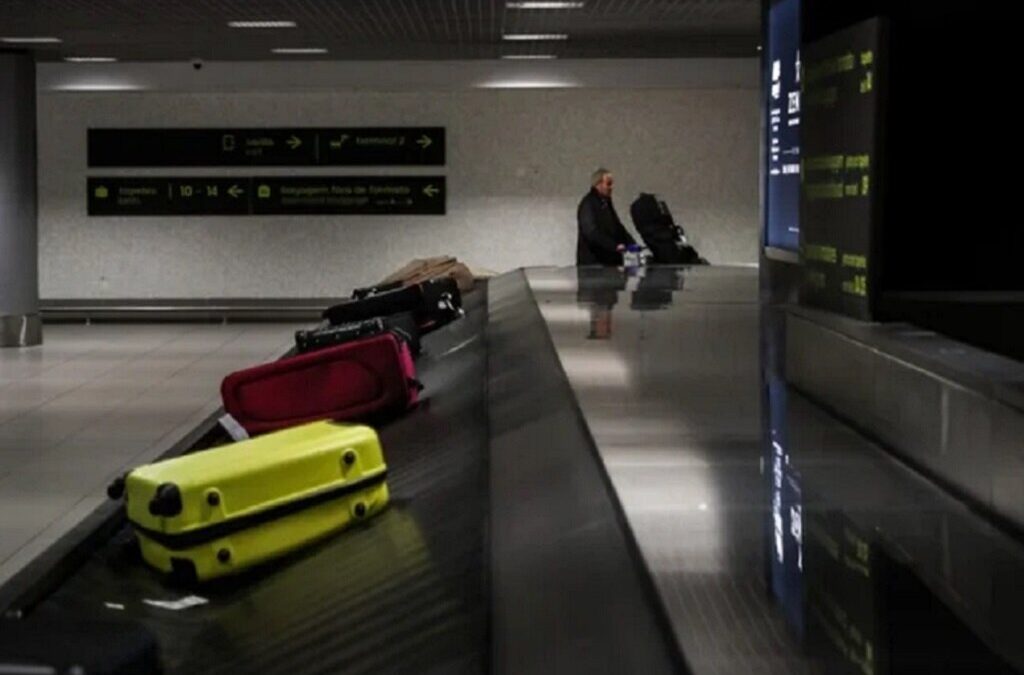 Passageiros sentem-se “mais seguros” com novas regras de embarque para Portugal