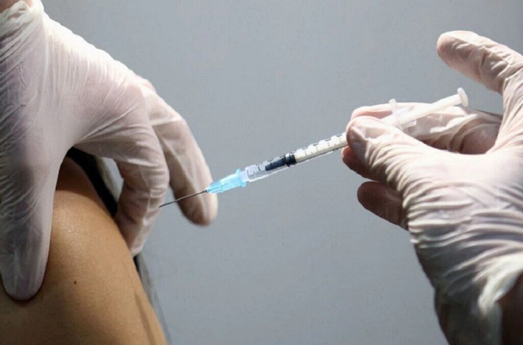 Nenhuma das variantes Covid 19 quebrou até agora efeito protetor das vacinas