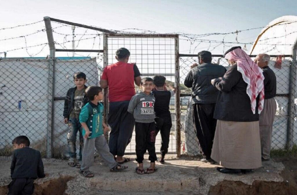 HRW denuncia falta de condições para encerrar campos de deslocados no Iraque