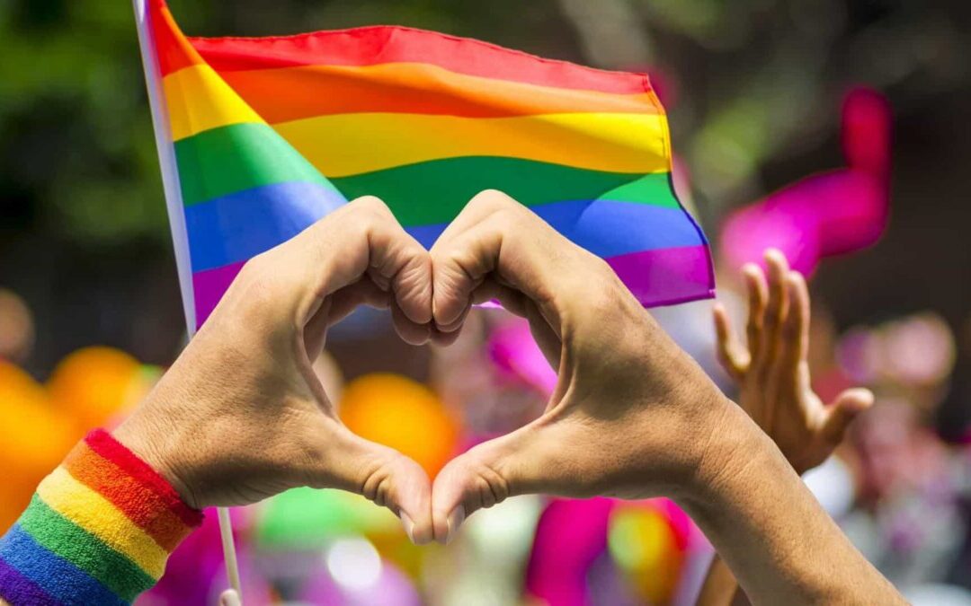 Estudo indica que pandemia agravou discriminação e violência contra pessoas LGBTI