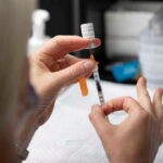 OMS recomenda segundo reforço vacinal para grupos de risco