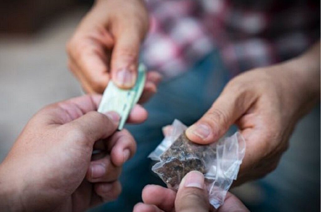 Câmara do Porto avança em breve com unidade móvel de consumo vigiado de droga