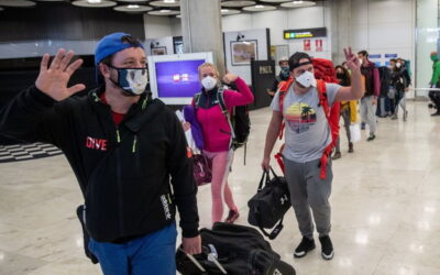 Espanha abriu hoje as suas fronteiras a todos os os viajantes vacinados contra a Covid-19