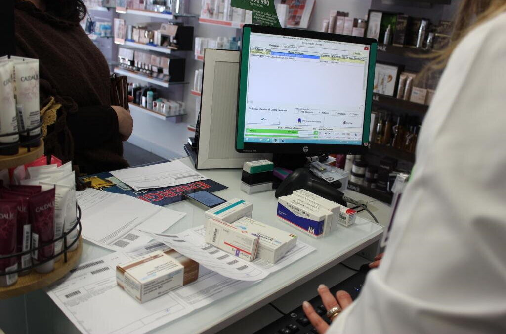 Crise já se sente nas escolhas nas farmácias e estas queixam-se do aumento das despesas
