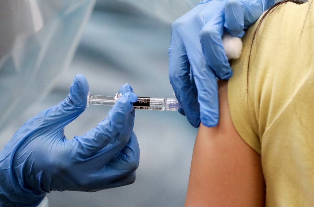 ‘Task force’ afirma que está a vacinar “o máximo” que pode