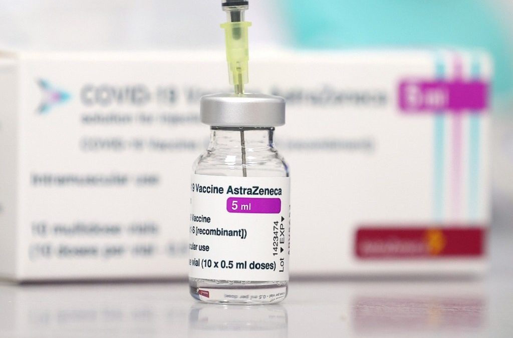 Portugal envia para Angola mais 135.000 doses da vacina AstraZeneca