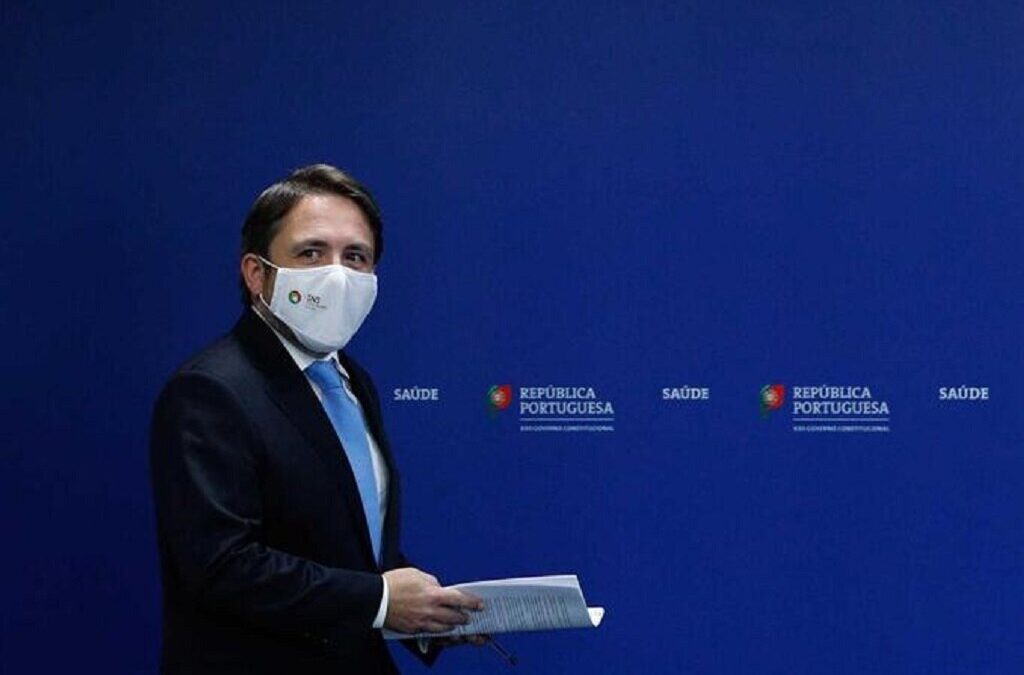 Secretário de Estado da Saúde defende uso de máscara em qualquer circunstância