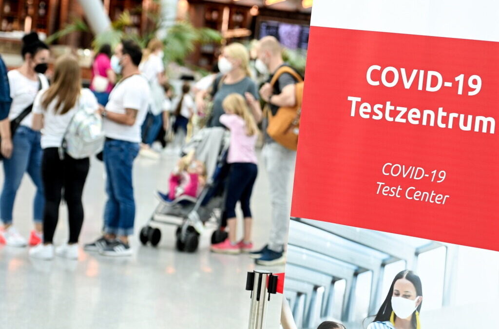 Governo alemão impõe teste a viajantes não vacinados a partir de domingo