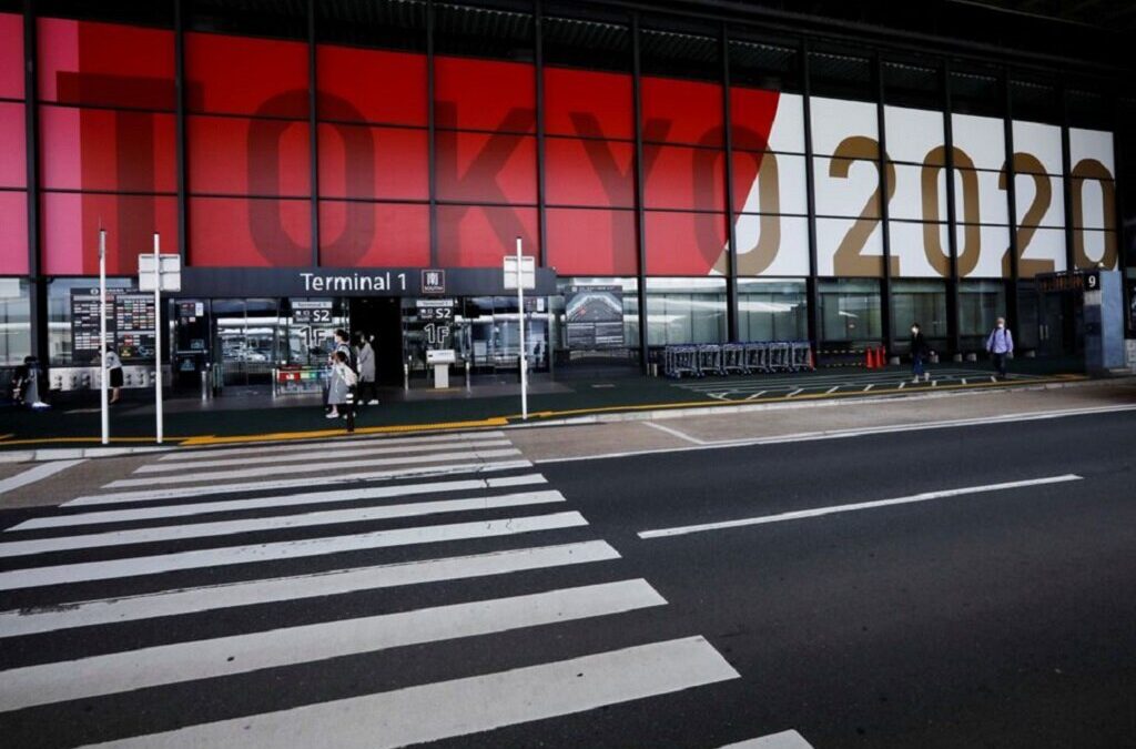 Japão avisa que Jogos Olímpicos podem decorrer à porta fechada devido a surto de Covid-19
