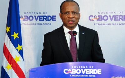 Primeiro-ministro cabo-verdiano sublinha “dia importante” com início de vacinação de menores