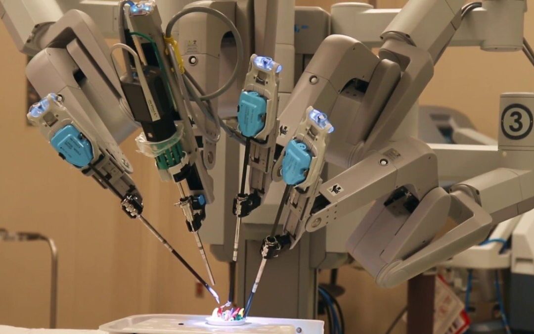 Cirurgia laparoscópica e robótica