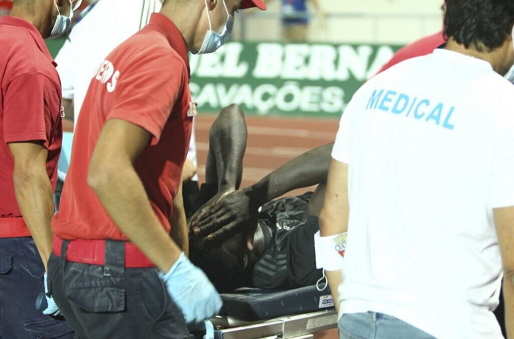Jogadores do Vilafranquense levados para o hospital estão em situação estável
