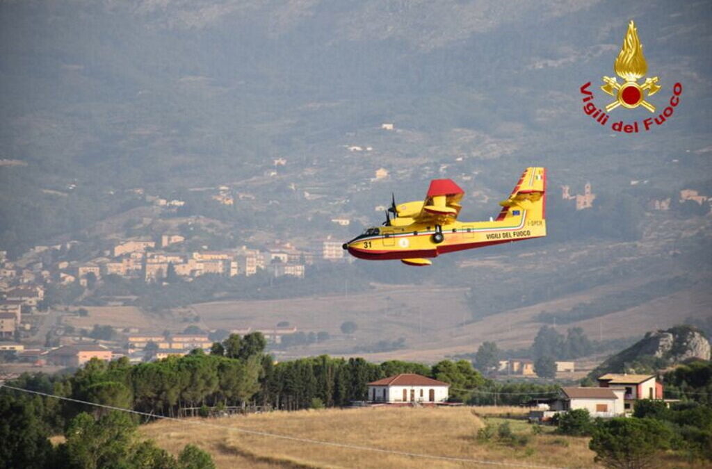 Itália declarou estado de emergência na Sicília devido aos incêndios