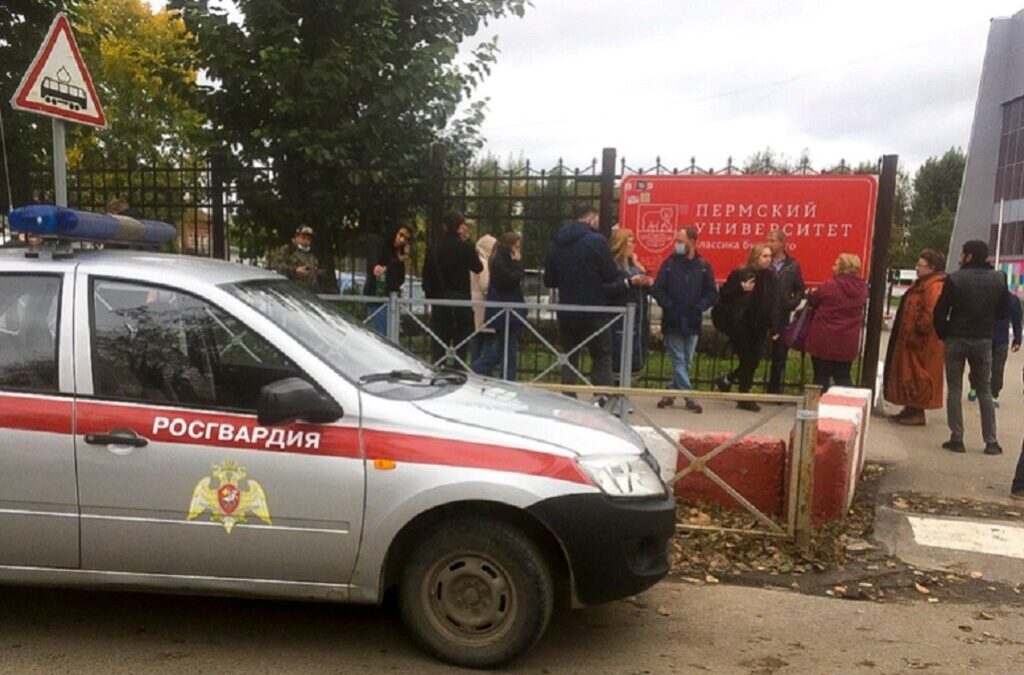 Autoridades atualizam dados e confirmam seis mortos em tiroteio numa universidade russa