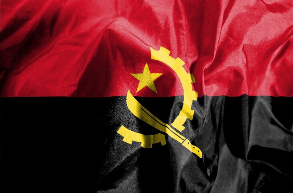 Angola deverá crescer 3% este ano e produção petrolífera aumenta 5,4%