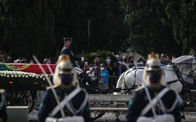 Portugal com 911 novos casos e oito mortes nas últimas 24 horas