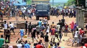 Forças especiais da Guiné-Conacri dizem ter realizado golpe de Estado e ter detido Presidente