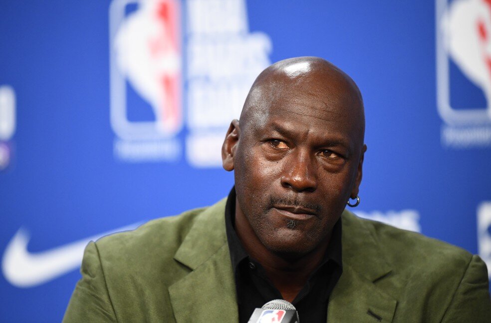 Michael Jordan defende vacinação de todos os jogadores da NBA