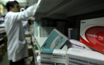Farmacêuticos do SNS adiam greve após reunião com secretário de Estado