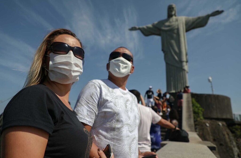 Uso de máscara deixa de ser obrigatório ao ar live no Rio de Janeiro
