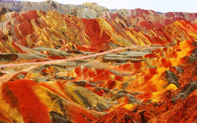 Província chinesa de Gansu encerra locais turísticos após detetar surto