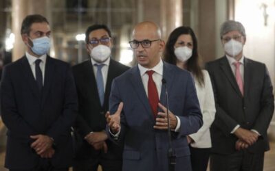 PONTOS ESSENCIAIS OE2022: Economia completa recuperação e permite cortar défice e dívida