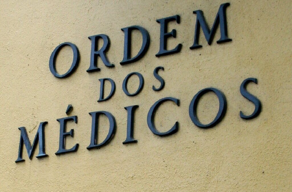 OM acusa Governo de desistir dos médicos em Portugal e de favorecer estrangeiros