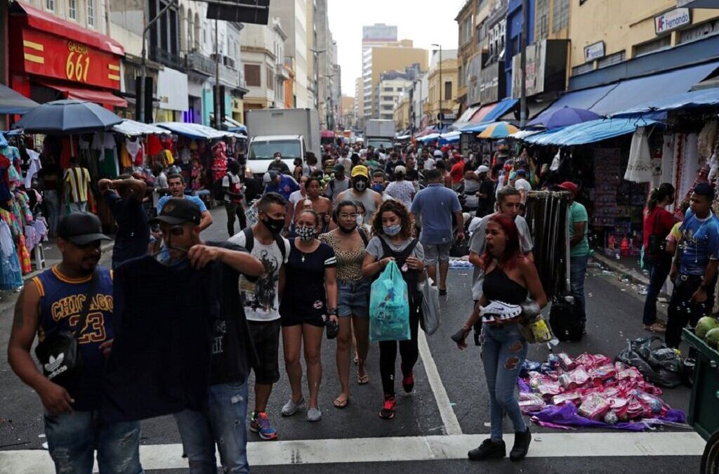 Esperança de vida é 22 anos maior em zonas ricas face às áreas pobres de São Paulo
