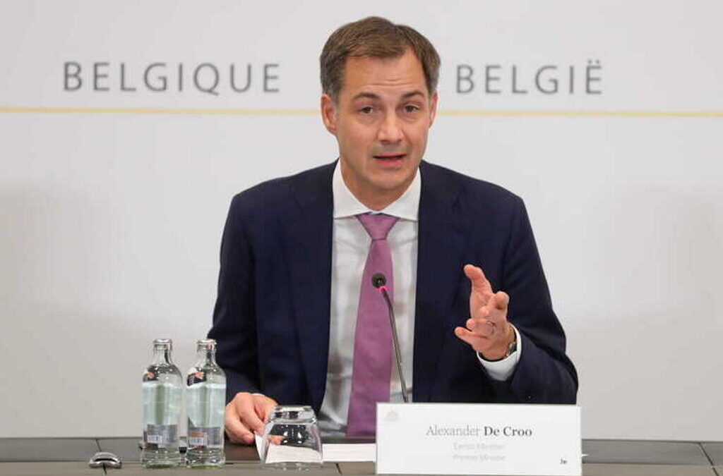 Bélgica repõe restrições devido a aumento acentuado de casos da doença