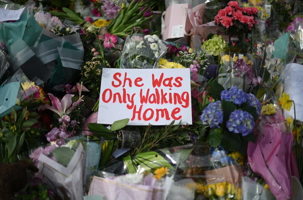 Polícia britânico que violou e matou mulher recorre de pena de prisão perpétua