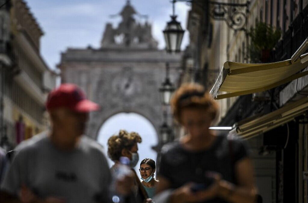 Dispara Rt e aumenta número de internamentos em Portugal