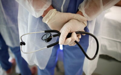 Moradores em vigília para exigir mais médicos para a Extensão de Saúde de Cela